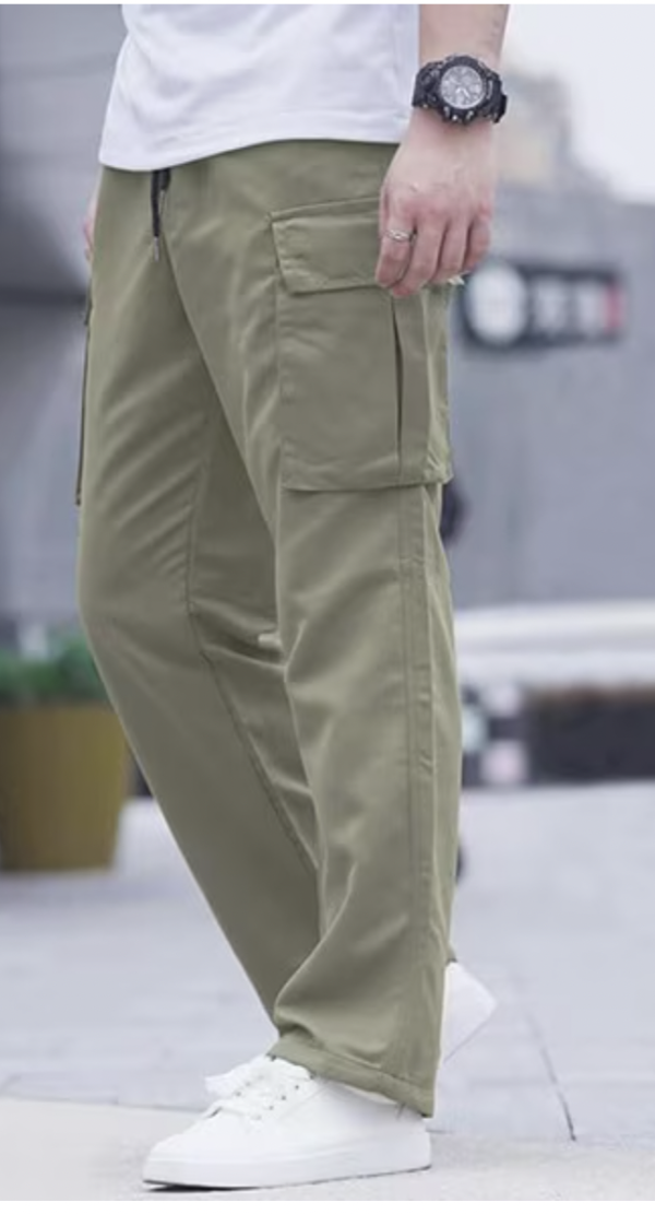 Men Relaxed Fit Cargo Pants with Drawstring Waist - Image 2